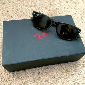 Ray-Ban Sunglasses NWOT